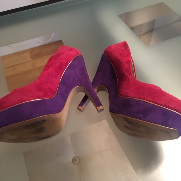 CHARLES DAVID SUEDE SHOES - Picture 4 of 4